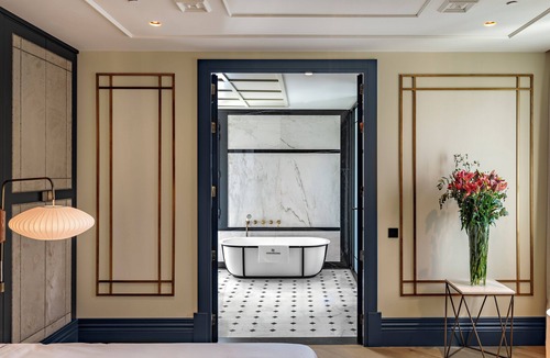 Literary Quarter Hotel | CoolRooms Palacio de Atocha