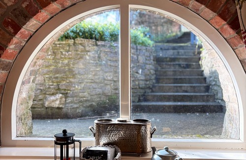 Higher Bockhampton Cottage | Coomb Barton - Rustic Elegance with Hot Tub