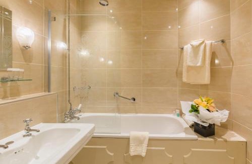 Gilmorton Hotel | Coombe Abbey Hotel