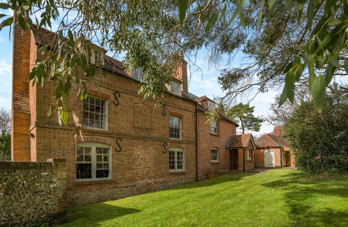 Reading House | Coombe End Farm House