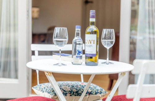 Reading House | Coombe End Farm Lodge