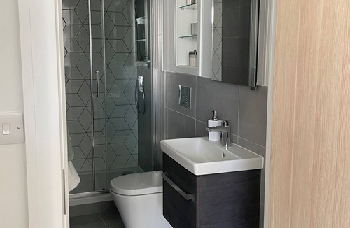 Coombe Hill Hotel | Coombe Hill Hotel