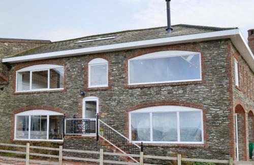 Brayford House | Coombe View