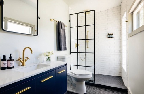 Jeffersonville Hotel | Coop 003 Summary: Thi