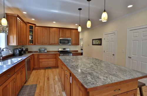 Cooperstown House | Coop Diamonds Sunrise Estates V - Private bathrooms, Heated Pool, 5 miles to DP