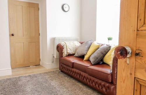 Dolwyddelan House | Cooper's Rest Gorffwysfa Coopers