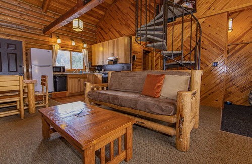 Mount Hood Hotel | Cooper Spur Mountain Resort