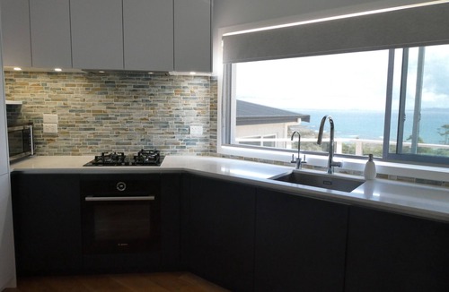 Cable Bay House | Coopers Beach Luxury Home with Panoramic‑View Spa