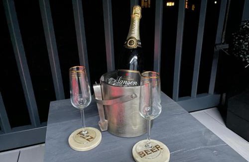 Malton House | Coopers Cabin With Hot Tub