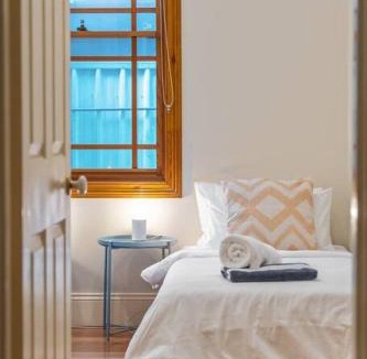 West Croydon Villa | Coopers Cottage - Spacious Pool Escape with Studio