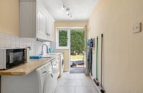 Upper Dicker Ski Chalet | Coopers Way