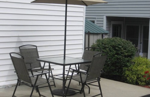 Oneonta Apartment | Cooperstown Baseball Rentals - The Sideline