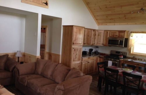 Milford Cabin | Cooperstown Double Play Cabins 3 Near Baseball