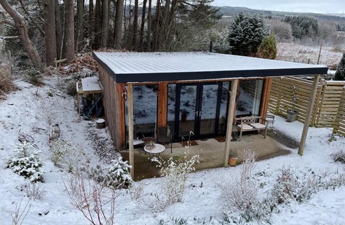 Aberchalder House | Coorie Doon Cabin! Great Scottish Welcome