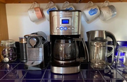 Copake Lake Ski Chalet | Copake Lake chalet with indoor pool