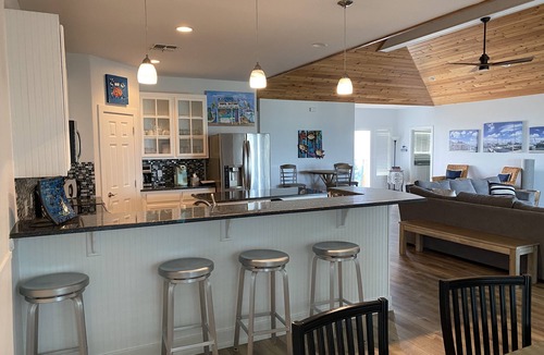 Rockport House | Copano Bayfront Home w 385' private pier w night lights!