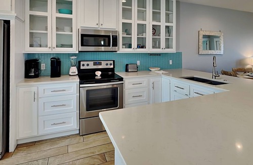 Rockport Condo | Copano Breeze | Sweeping Views, Pool, Fishing Pier