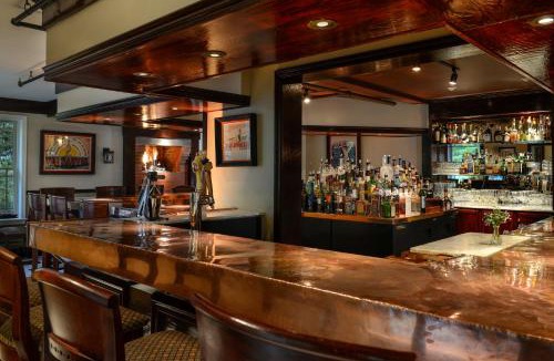 Ivoryton Hotel | Copper Beech Inn