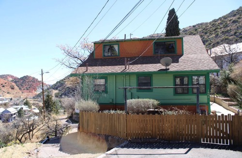 Bisbee Cottage | Copper City Cottage Suite