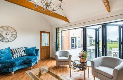 Alford House | Copper House