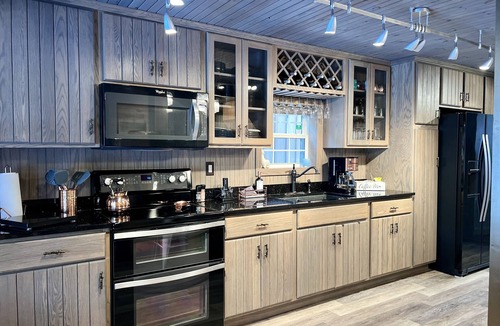 Sigel House | Copper Kettle Lodge in Cook Forest by Tranquility Retreats