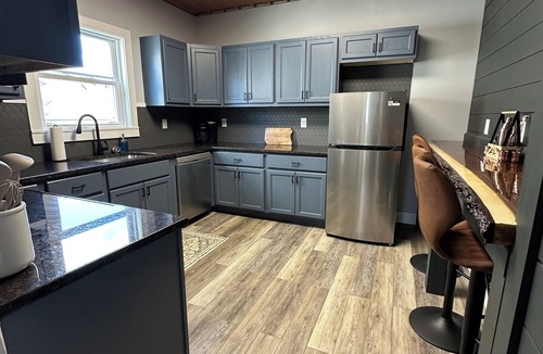 Cortland House | Copper on Woodruff 7BR, 2 Bath and Central Location