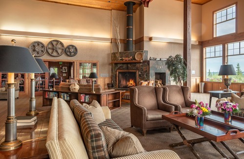 Copper Center Cabin | Copper River Princess Wilderness Lodge