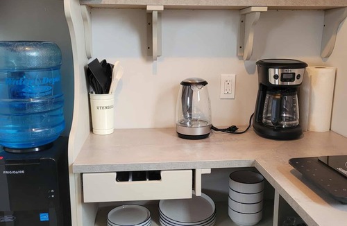 Digby County Cabin | Copper's Cabin - Tiny house - -Minutes to amenities but feels like miles away!