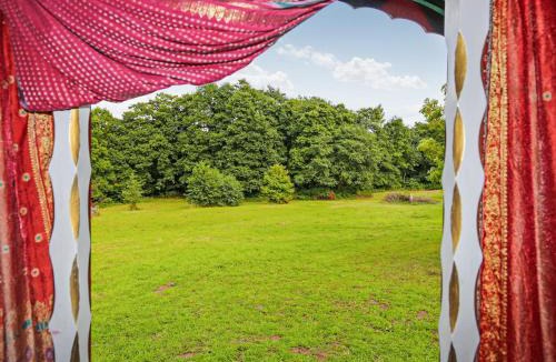 Malpas House | Copperbeech Bowtop