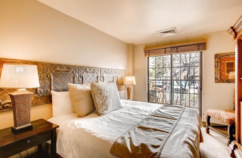North Park City House | Copperbottom Inn
