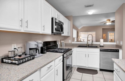 Spring House | Coppercrest · 4-Bedroom/2-Bath Home near The Woodlands