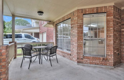 Spring House | Coppercrest · 4-Bedroom/2-Bath Home near The Woodlands