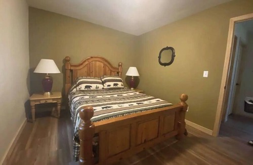 Ortonville Cabin | Copperhead Lodge