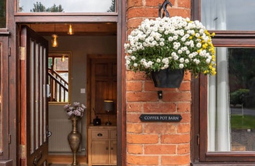 Maidwell House | Copperpot Barn