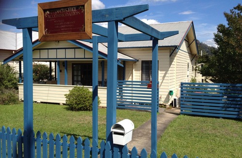 Gloucester Hotel | Coppers Hill Private Accommodation