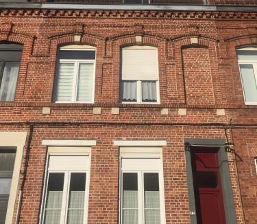 Armentieres House | Coquelicot