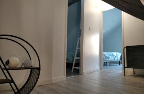 Criquetot-lʼEsneval Apartment | Coquelicot