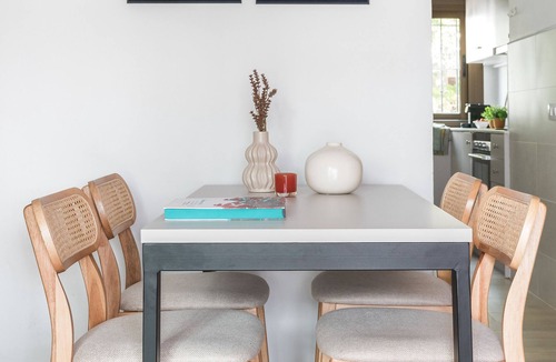 Torrelles de Llobregat Apartment | Coquette apartment 50 meters from the beach