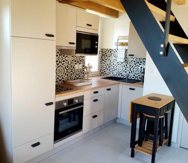 Apremont House | Coquette maison à la campagne avec SPA nage Bizone