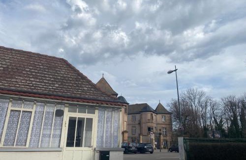 Mutzig House | Coquette Maison, Côté Château à Mutzig en Alsace