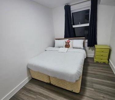 Clacton-on-Sea Apartment | Coral Bay Seaside Aparto