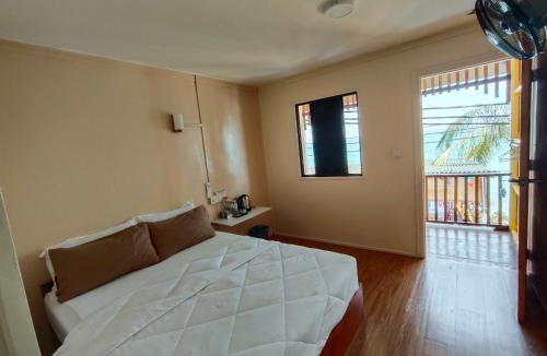 Tioman Island House | Coral Beach Loft-Island Roomstay