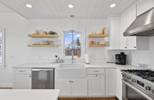Eastward Look House | Coral Cabana | 8BD/5.5BA