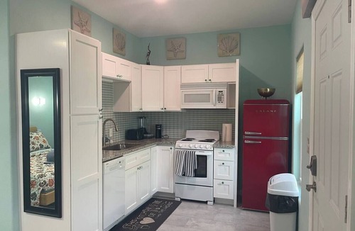 Galveston Cabin | Coral Cabana
