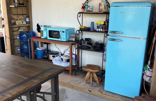 Truckland Apartment | Coral Cottage Studio, Almost Sanibel