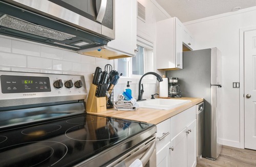 Rockaway Beach House | Coral Cottage Unit #3: Walk to Beach, Pet Friendly