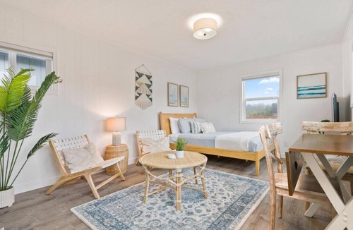 Rockaway Beach House | Coral Cottage Unit 4