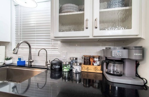 Bay Area House | Coral Cove on Ocean View