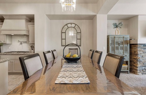 Washington House | Coral Escape, Community Pool + Hot Tub