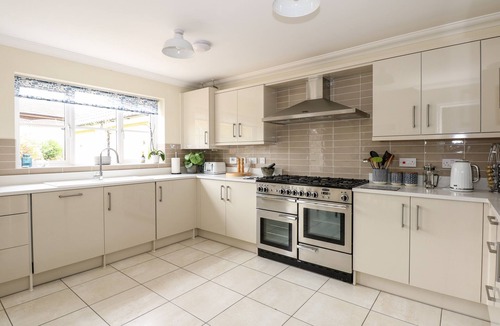 Overstrand Cottage | Coral House